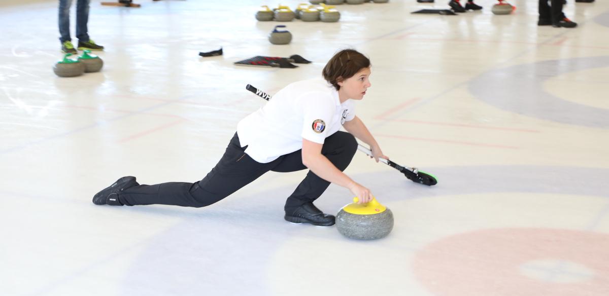 Il curling è l’unico sport di cui abbiamo bisogno